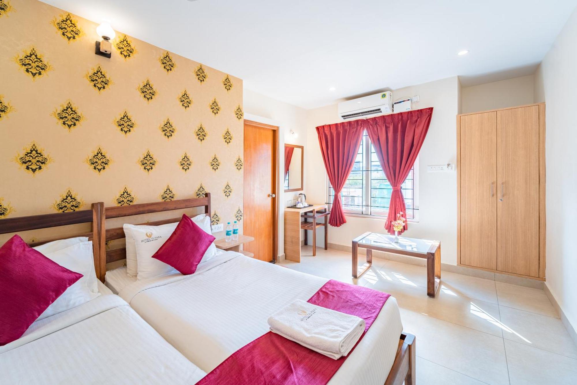 Hotel VI Park - City Centre Pondicherry Exterior photo